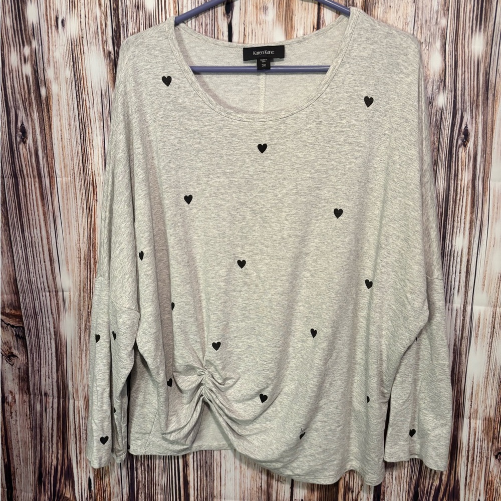 Karen Kane Light Gray Heart Pattern Blouse